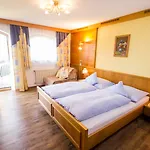 Gaestehaus Stabauer 3*