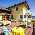 Gaestehaus Stabauer Mondsee