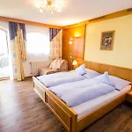 Gaestehaus Stabauer 3* Mondsee