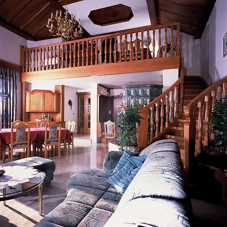 Gaestehaus Stabauer Гостевой дом 3*