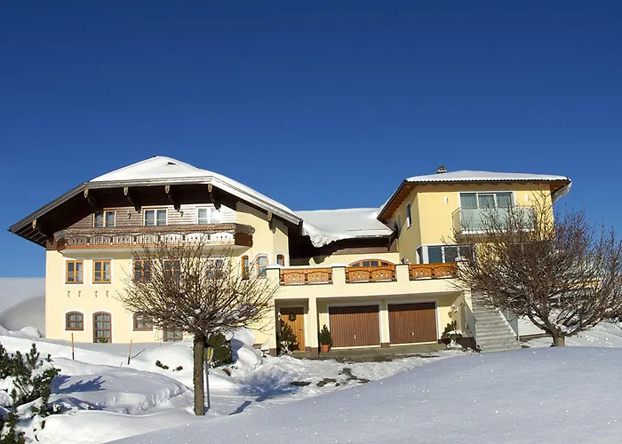 Gaestehaus Stabauer Casa de hóspedes 3*